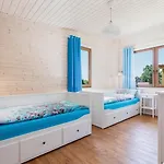 Comfortable No 2 , Summer Pool Rewal