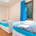 Comfortable No 2 , Summer Pool *