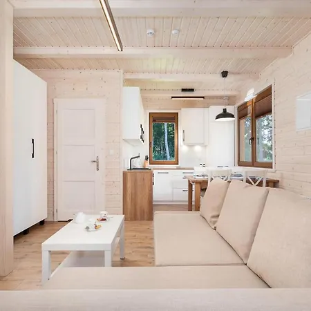 Comfortable No 2 , Summer Pool 度假居 *